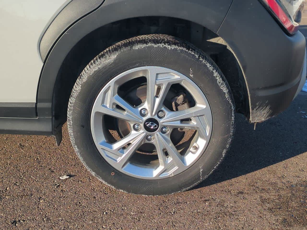 Thumbnail: 2023 Hyundai Kona - 13