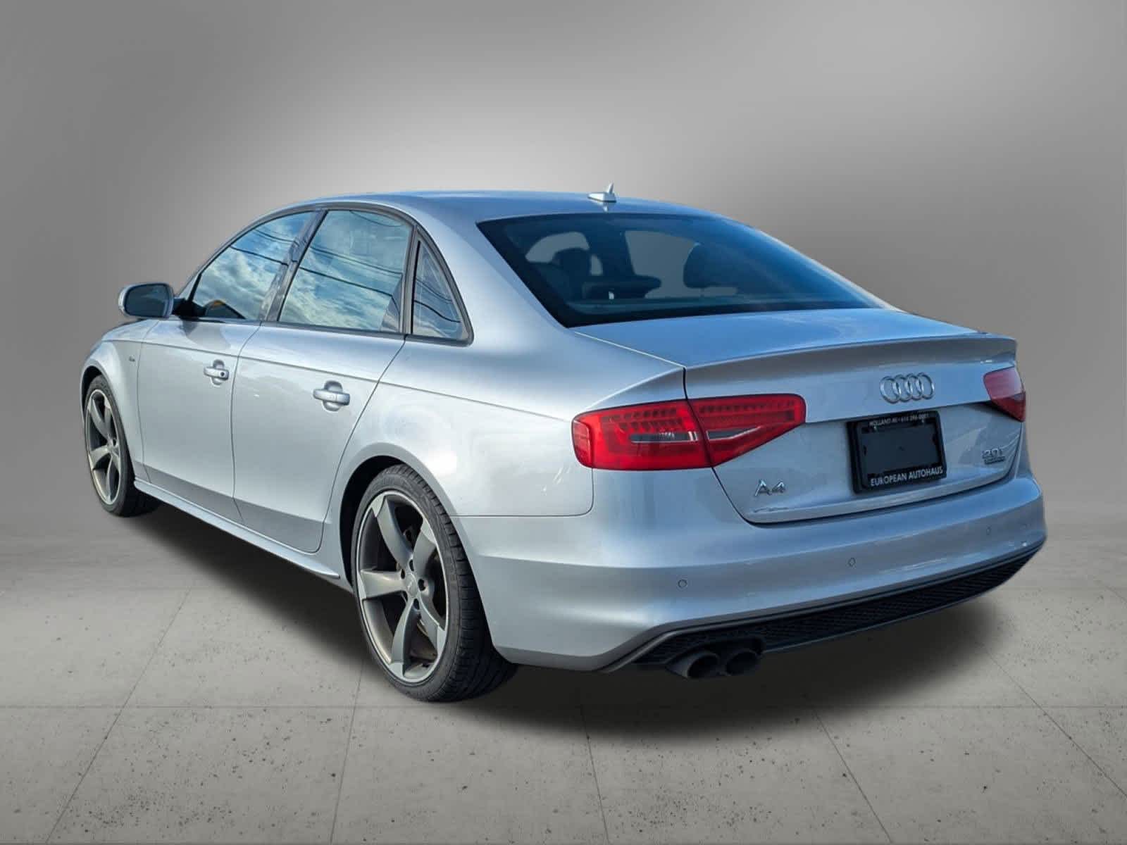 Thumbnail: 2015 Audi A4 - 3