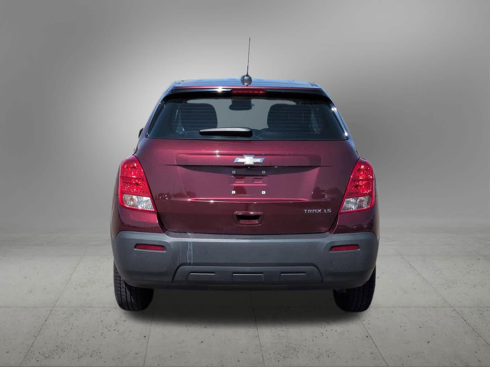 Thumbnail: 2016 Chevrolet Trax - 5