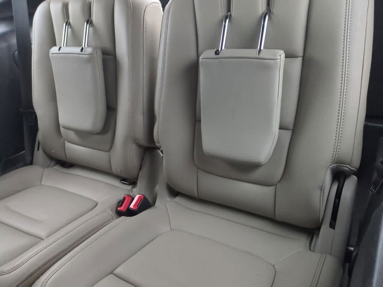 Thumbnail: 2015 Ford Explorer - 20