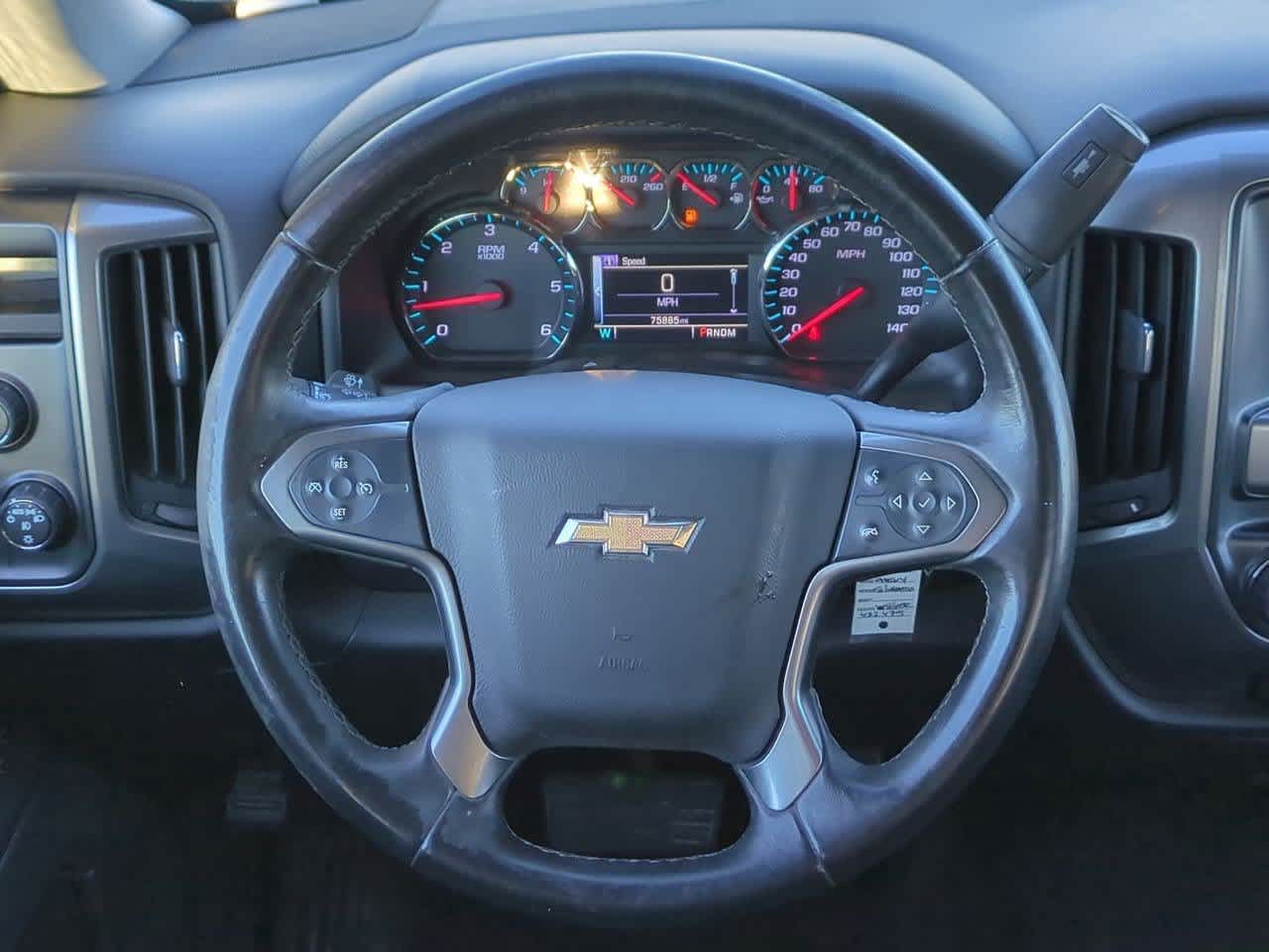 Thumbnail: 2015 Chevrolet Silverado 1500 - 21