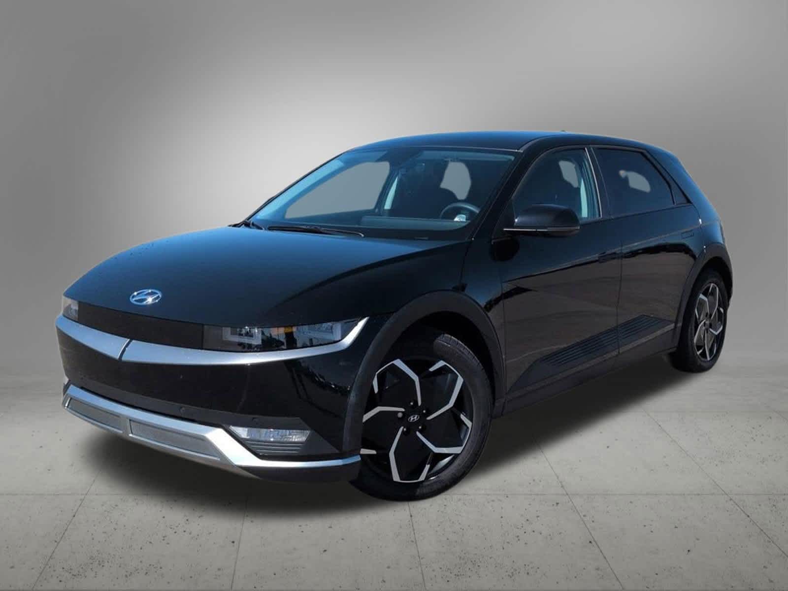 Thumbnail: 2024 Hyundai Ioniq 5 - 1