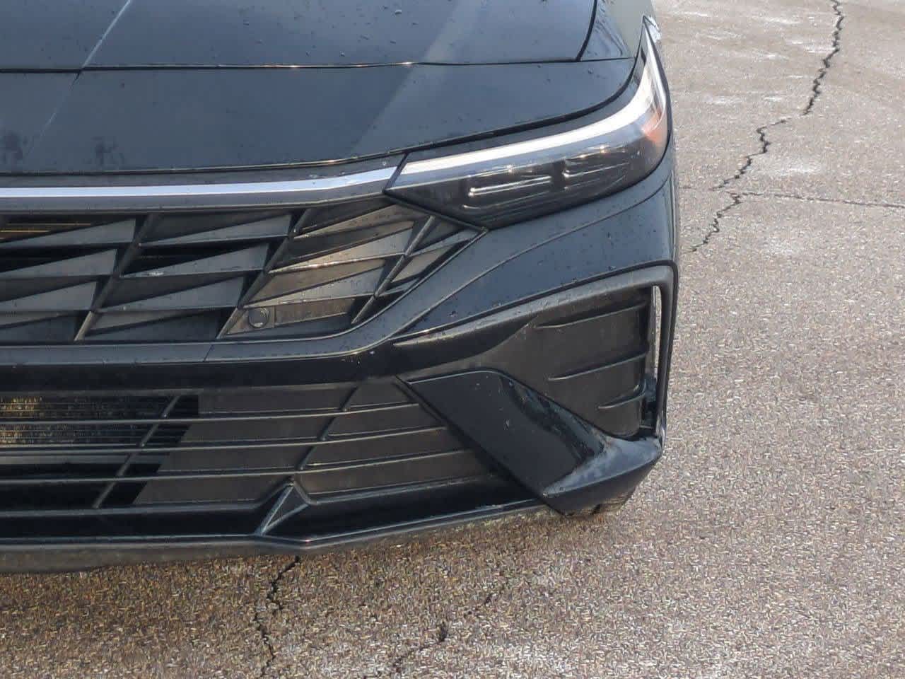 Thumbnail: 2024 Hyundai Elantra - 10