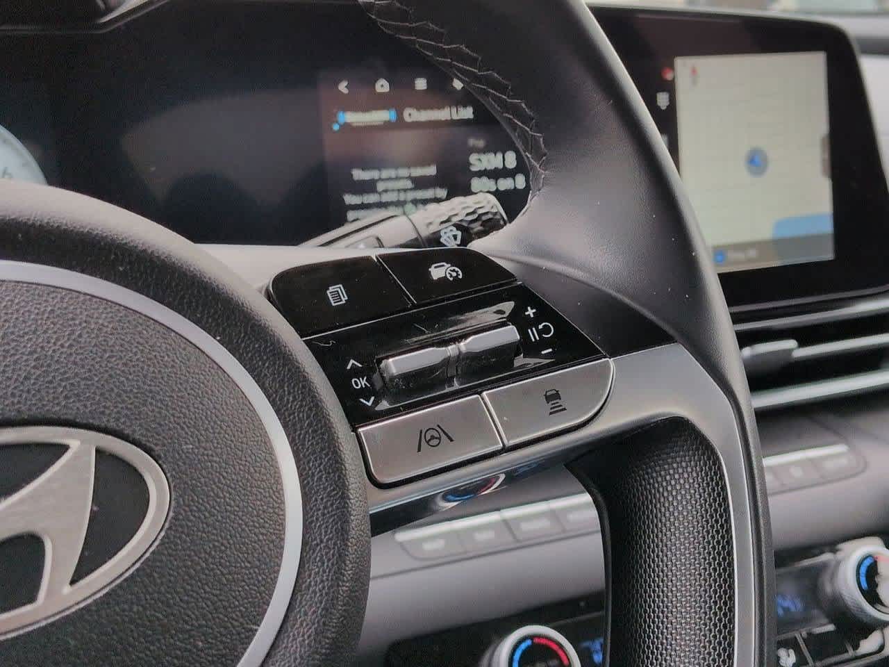 Thumbnail: 2024 Hyundai Elantra - 24