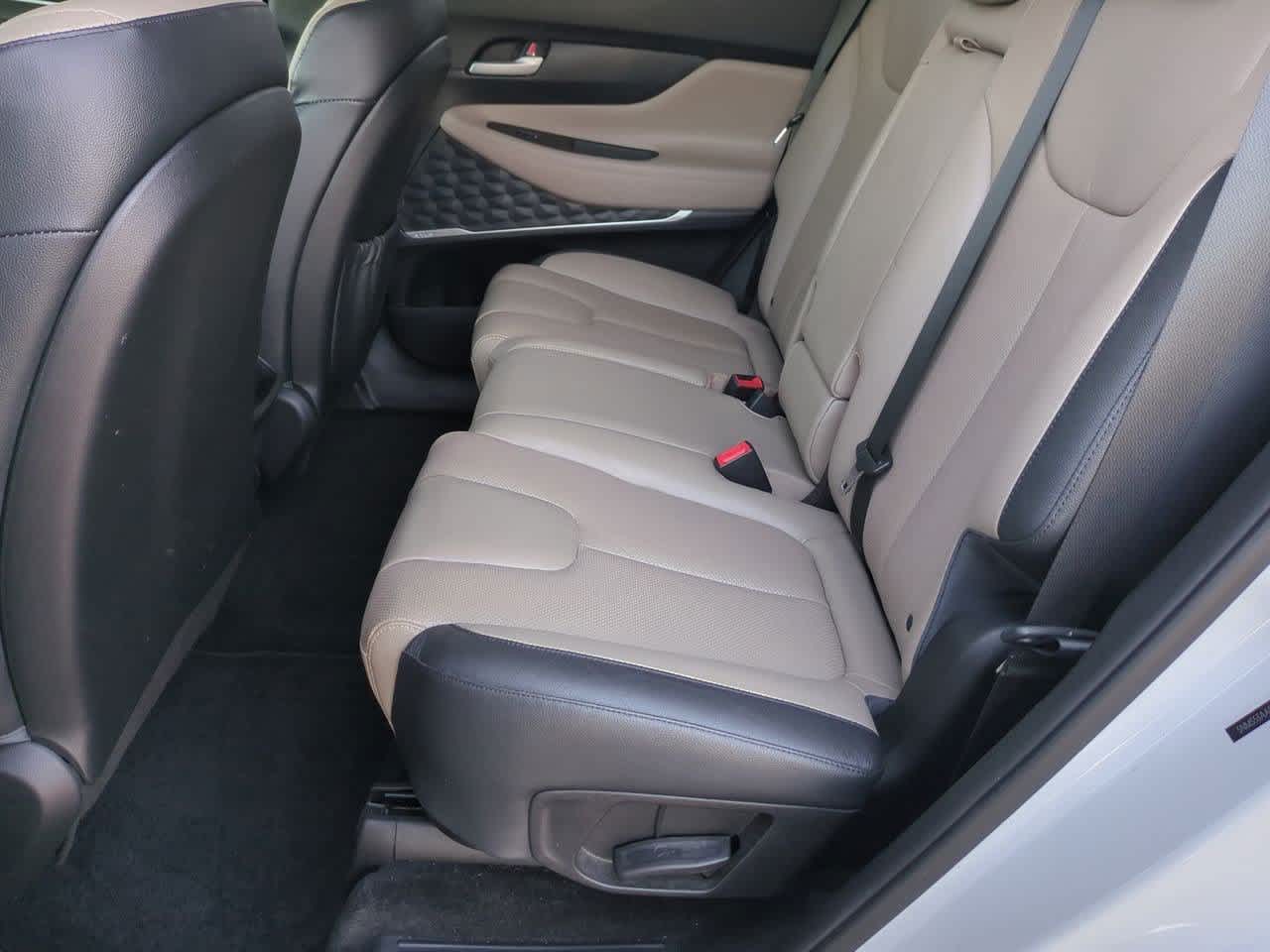 Thumbnail: 2019 Hyundai Santa Fe - 19