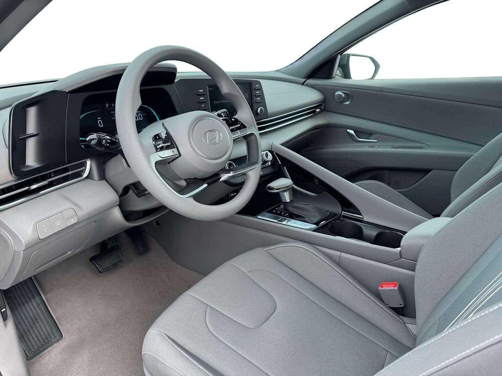 Thumbnail: 2026 Hyundai Elantra - 14