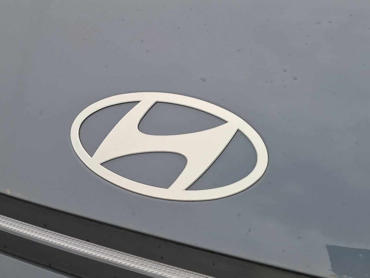 2026 Hyundai Sonata SEL - Photo 4