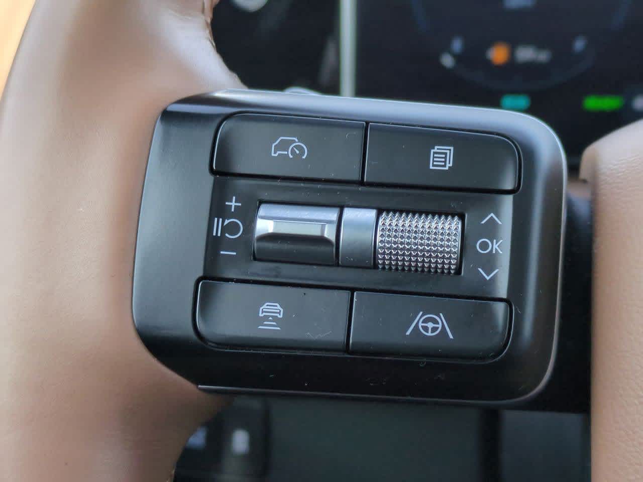 Thumbnail: 2025 Hyundai Santa Fe - 22