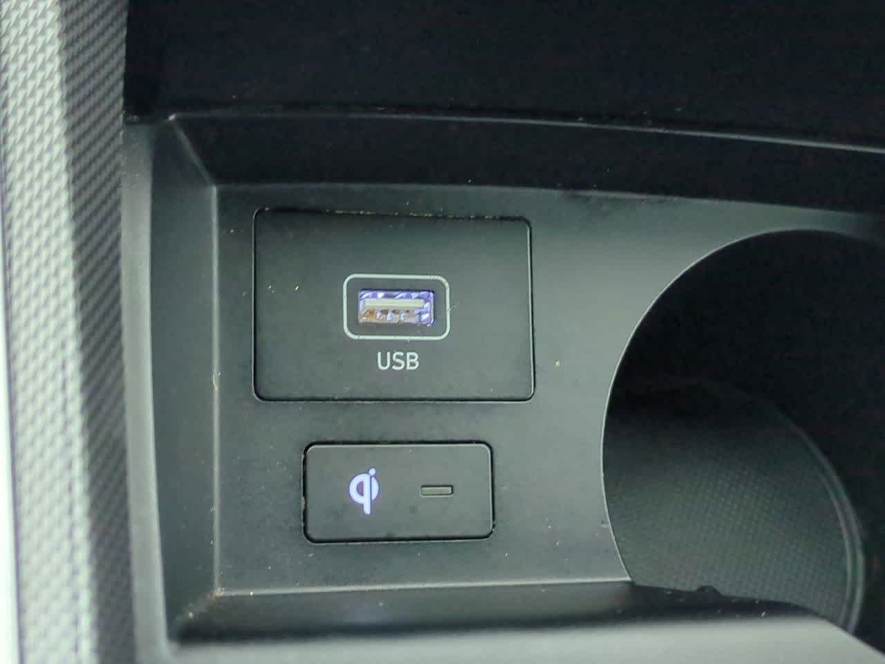 Thumbnail: 2023 Hyundai Santa Fe - 29