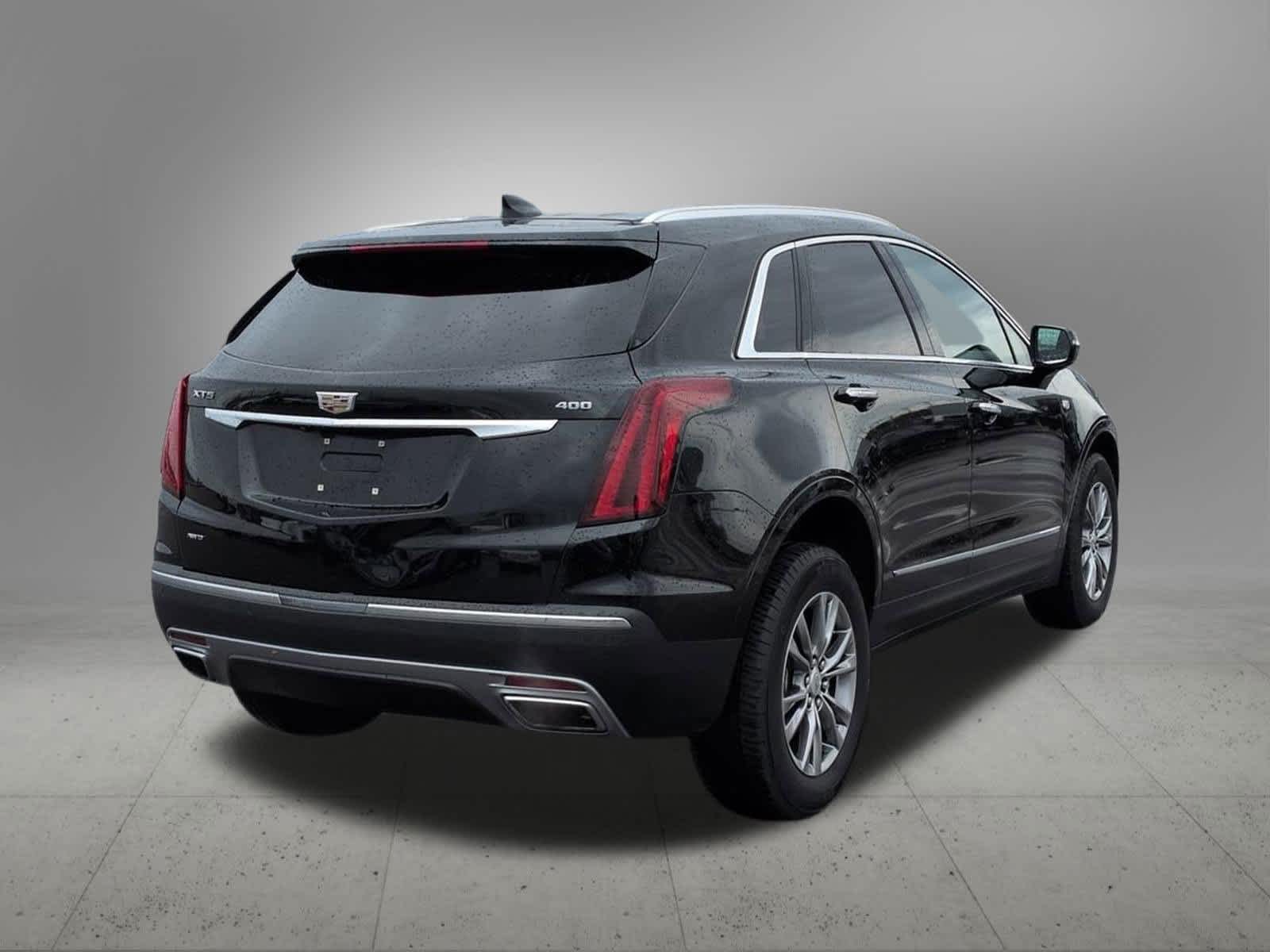 Thumbnail: 2023 Cadillac XT5 - 5