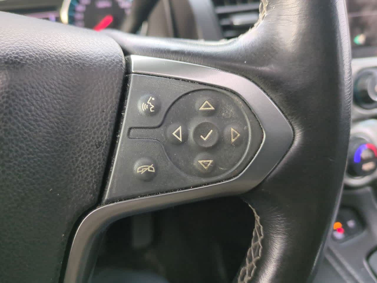 Thumbnail: 2015 Chevrolet Suburban - 26