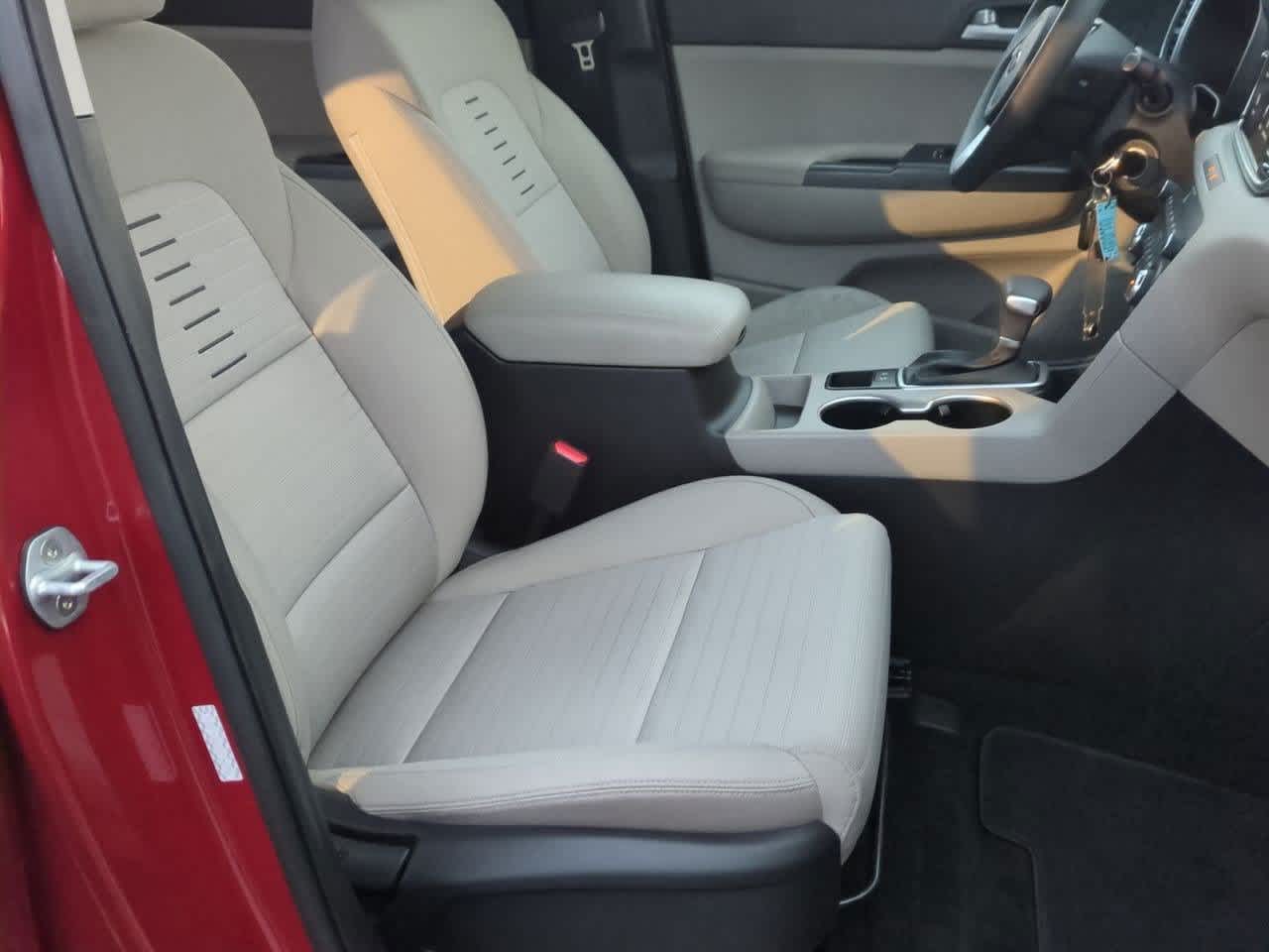 Thumbnail: 2020 Kia Sportage - 20