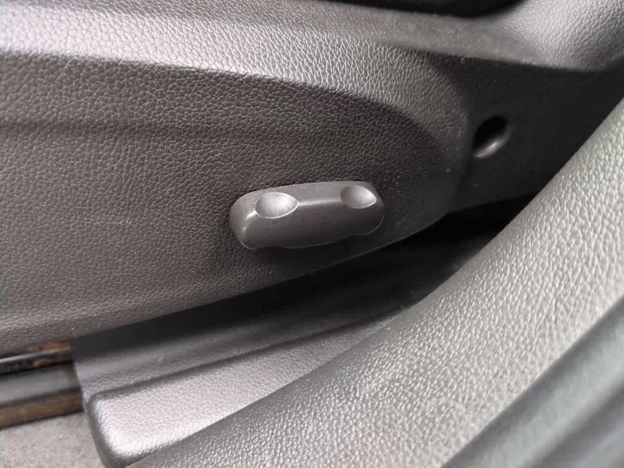 Thumbnail: 2020 Chevrolet Sonic - 16