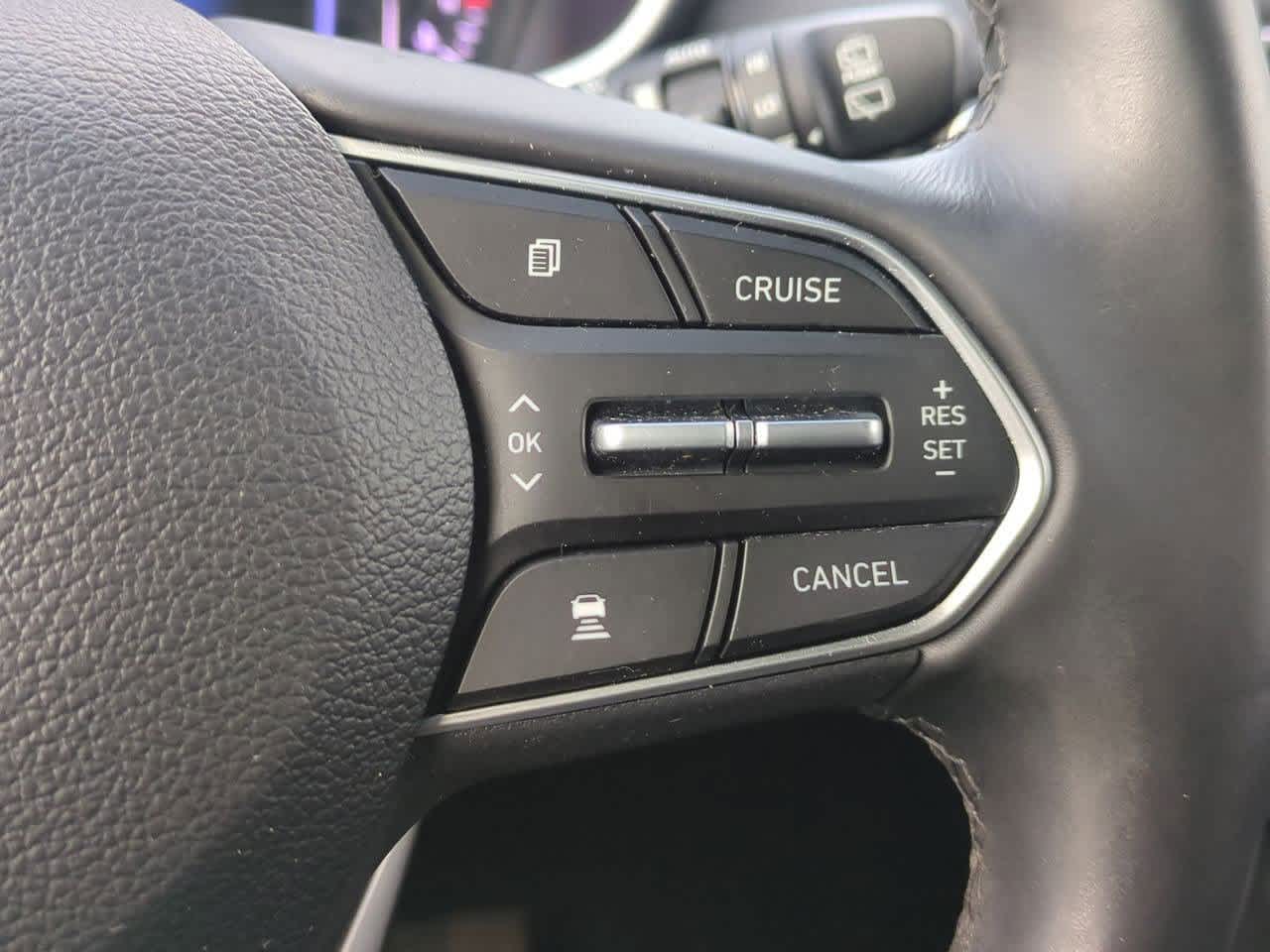 Thumbnail: 2019 Hyundai Santa Fe - 25