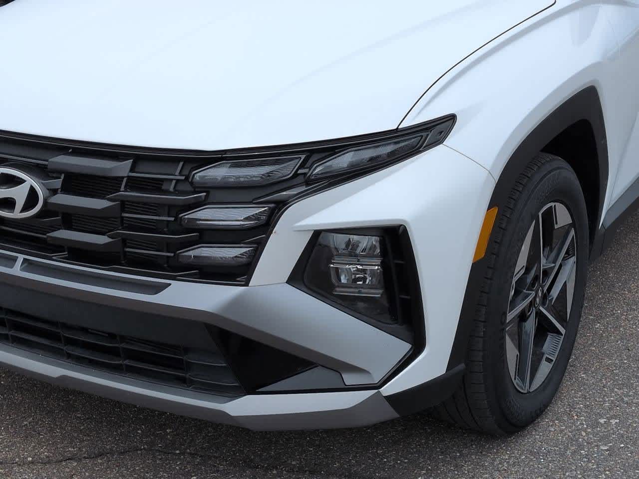 Thumbnail: 2025 Hyundai Tucson - 10