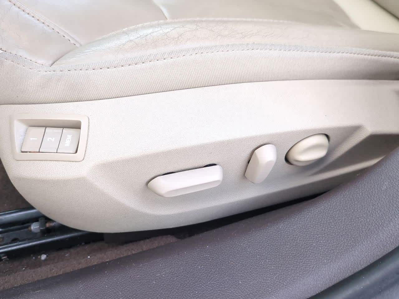 Thumbnail: 2017 Buick Regal - 16