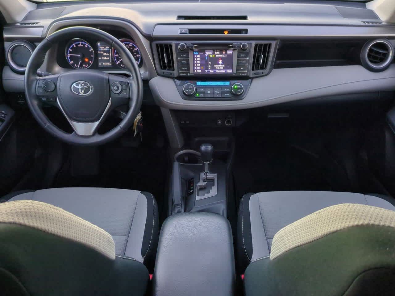 Thumbnail: 2016 Toyota RAV4 - 14