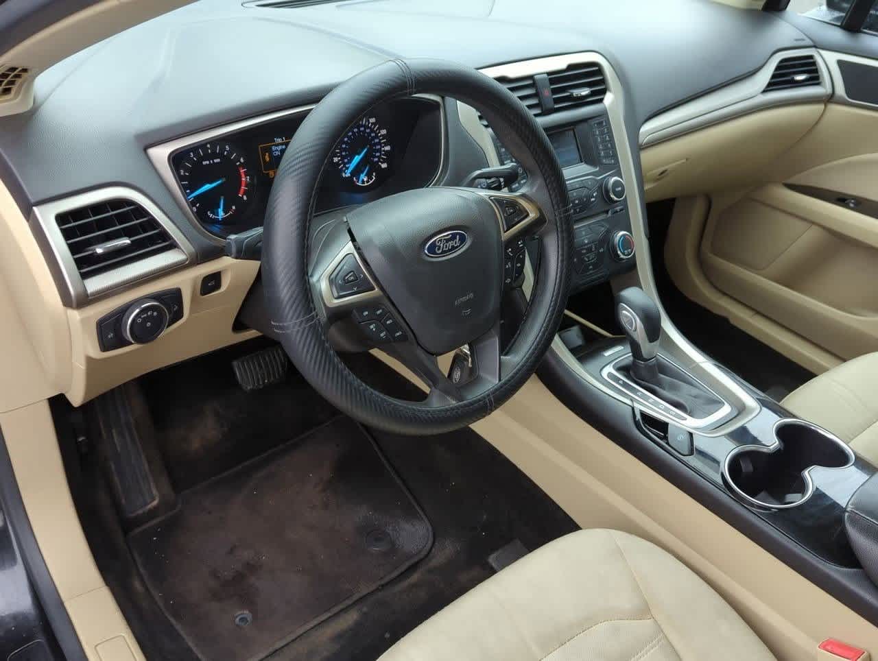 Thumbnail: 2015 Ford Fusion - 2