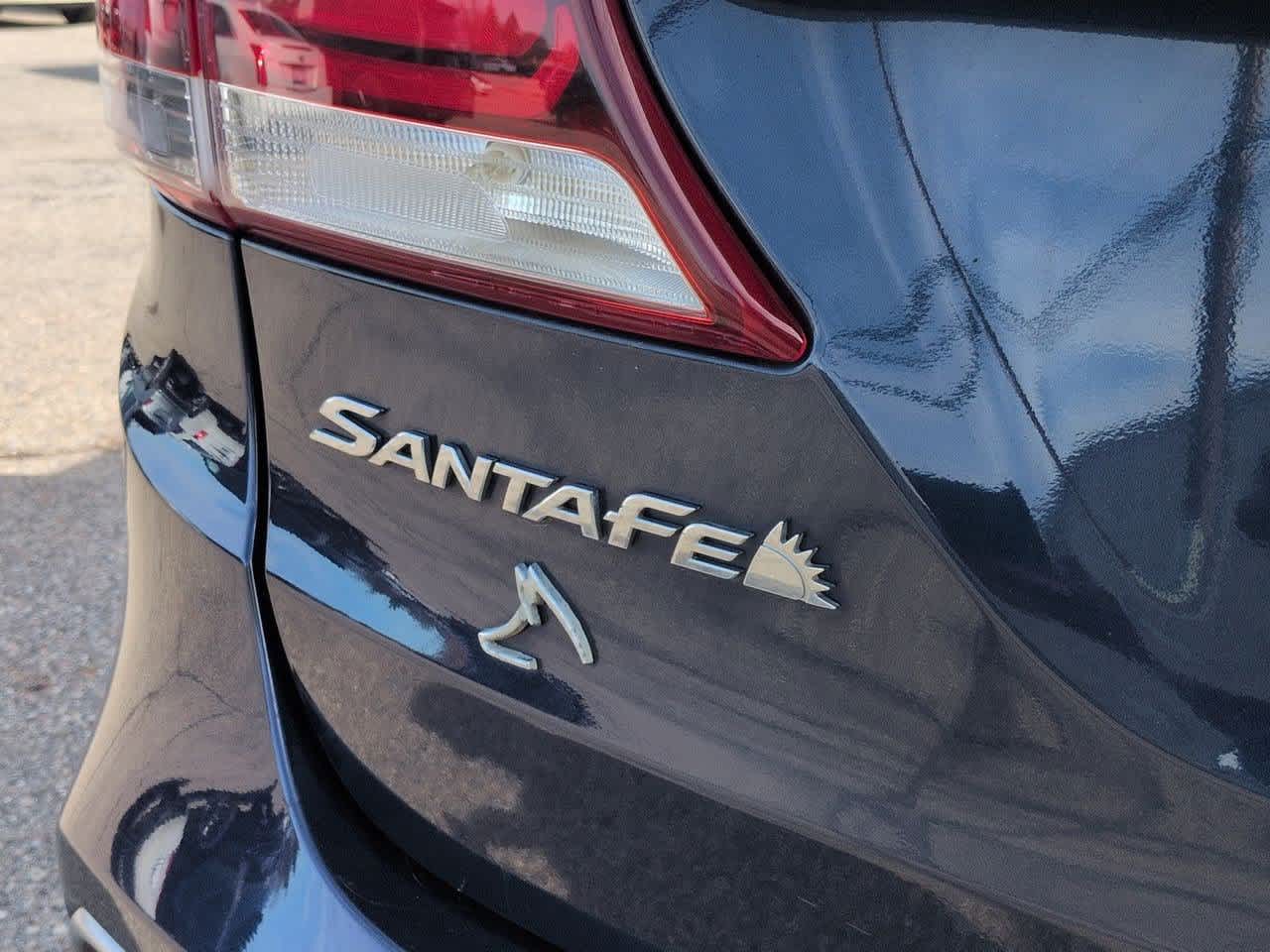 Thumbnail: 2017 Hyundai Santa Fe - 12