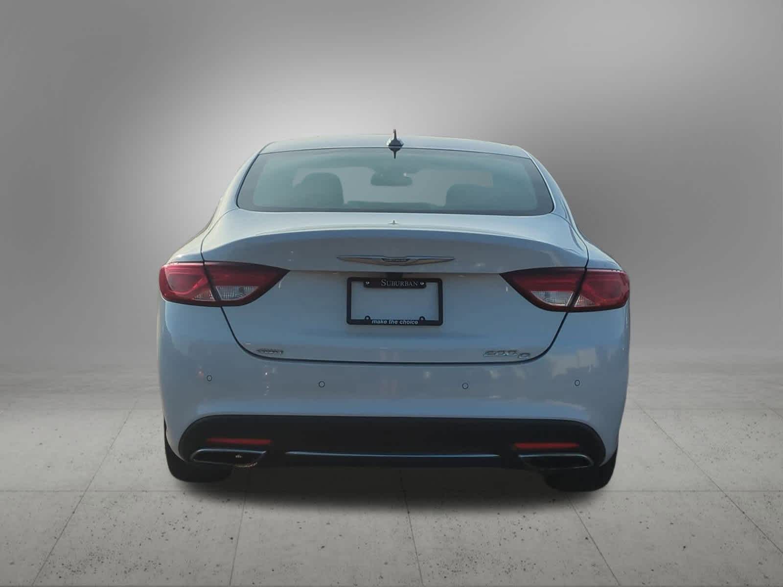 Thumbnail: 2015 Chrysler 200 - 5