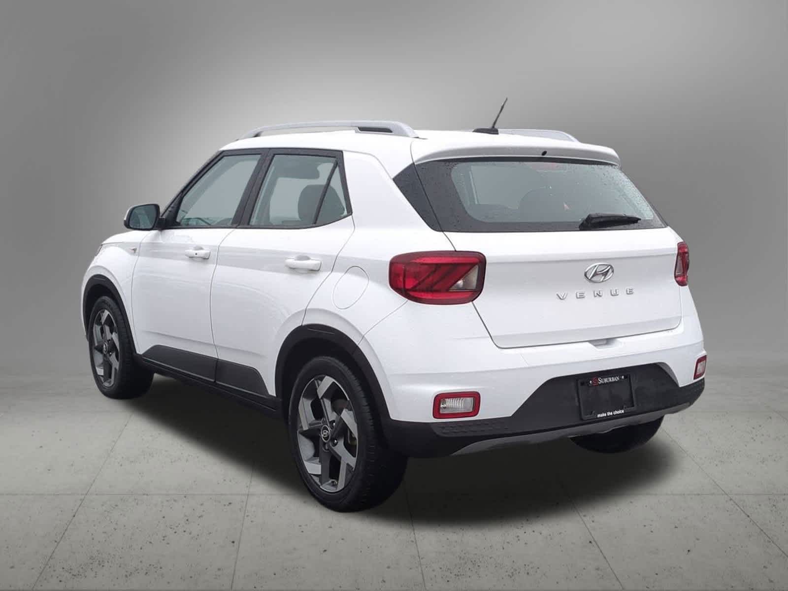 Thumbnail: 2024 Hyundai Venue - 4