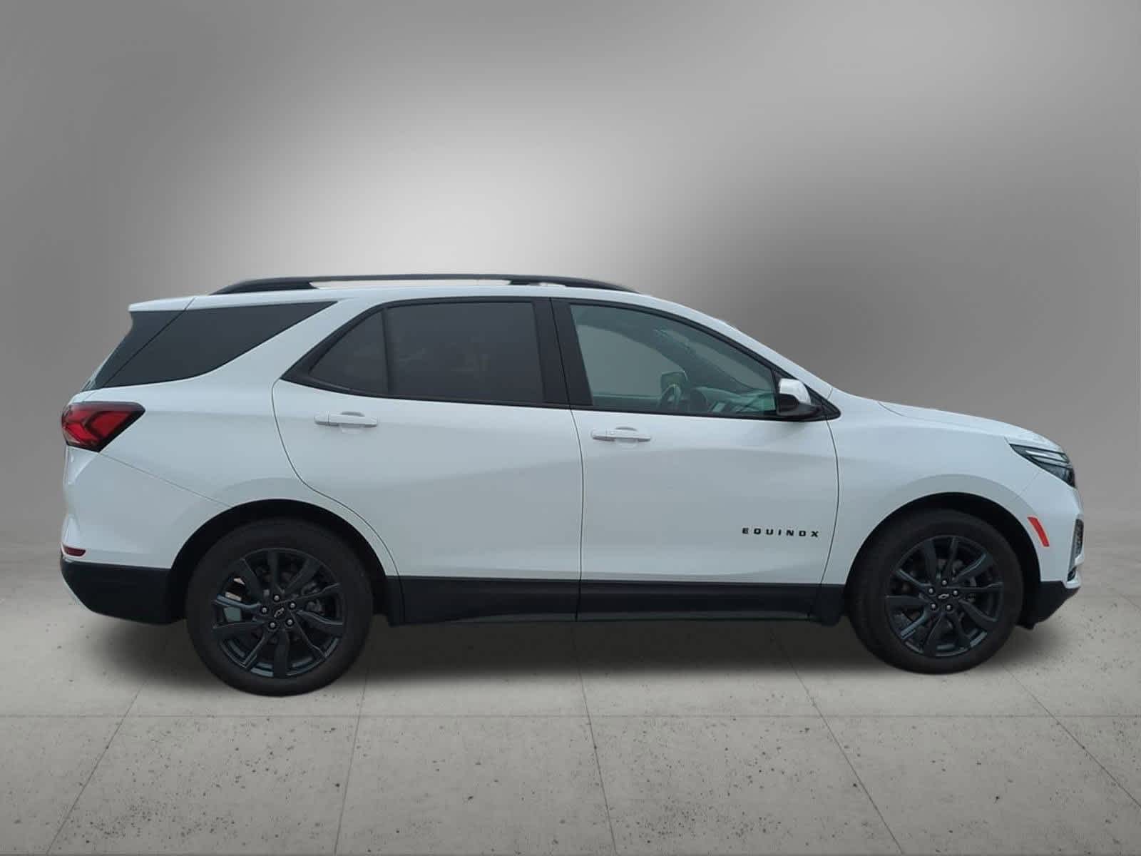 Thumbnail: 2022 Chevrolet Equinox - 7