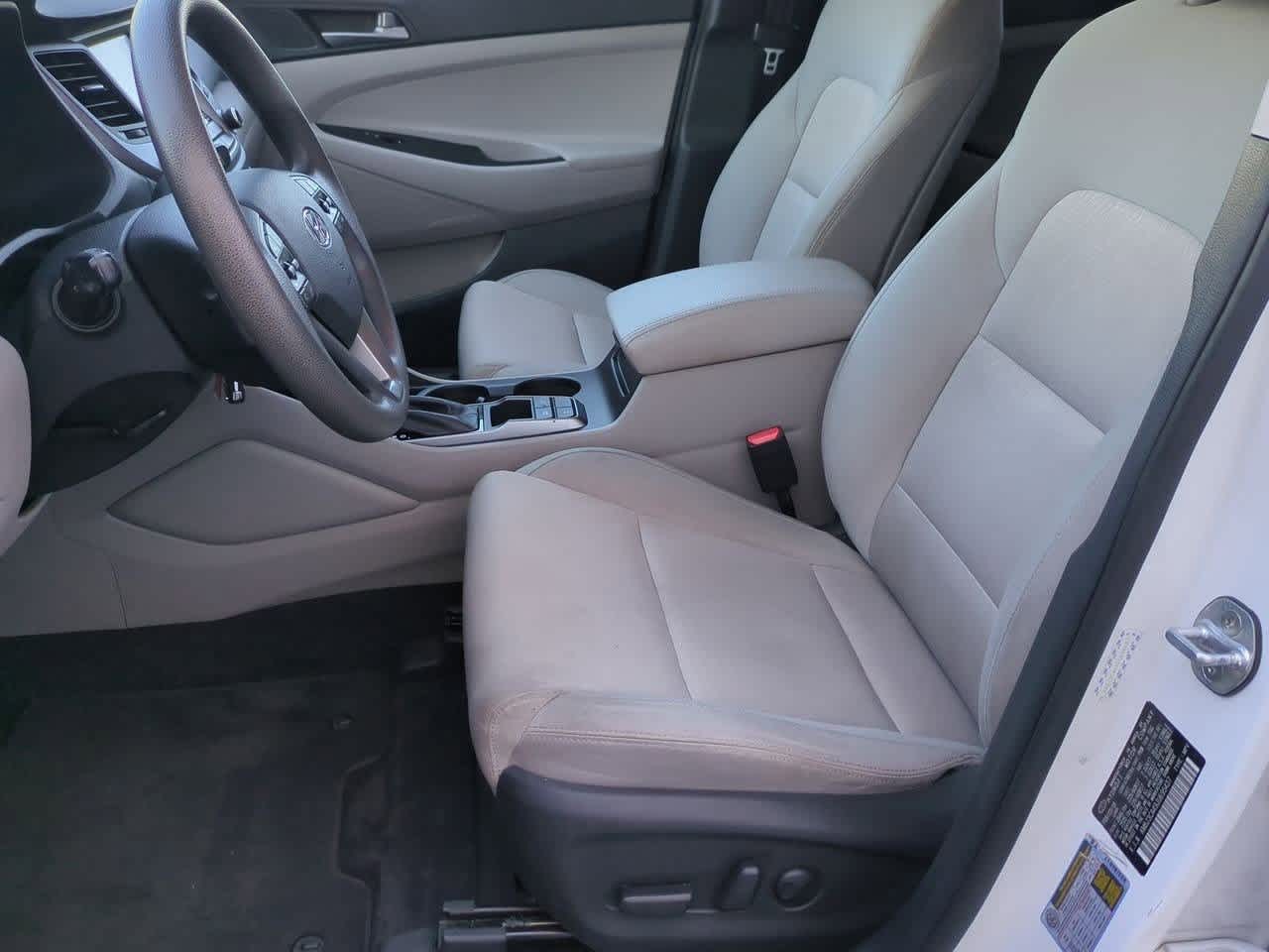Thumbnail: 2018 Hyundai Tucson - 15