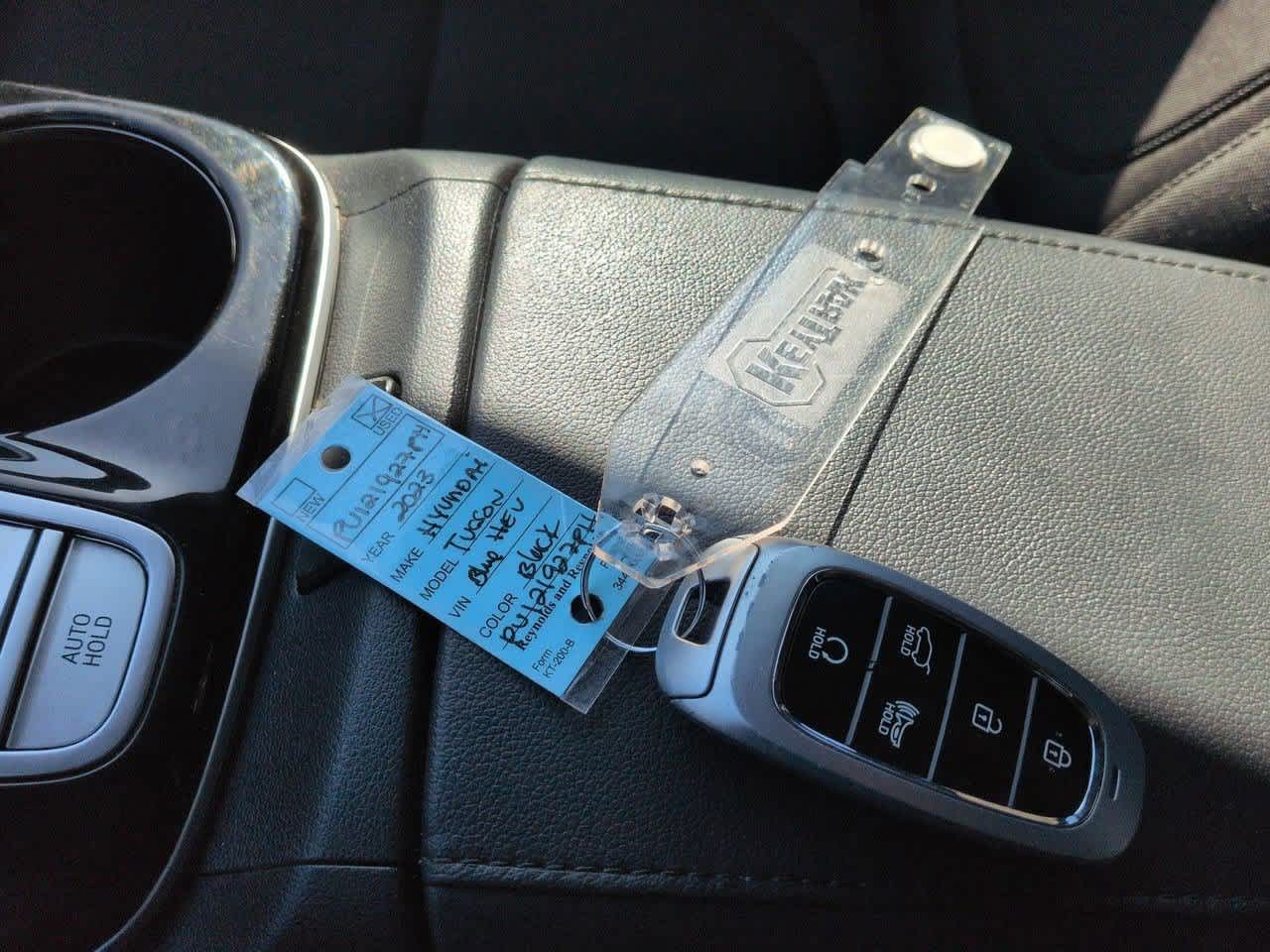 Thumbnail: 2023 Hyundai Tucson - 33