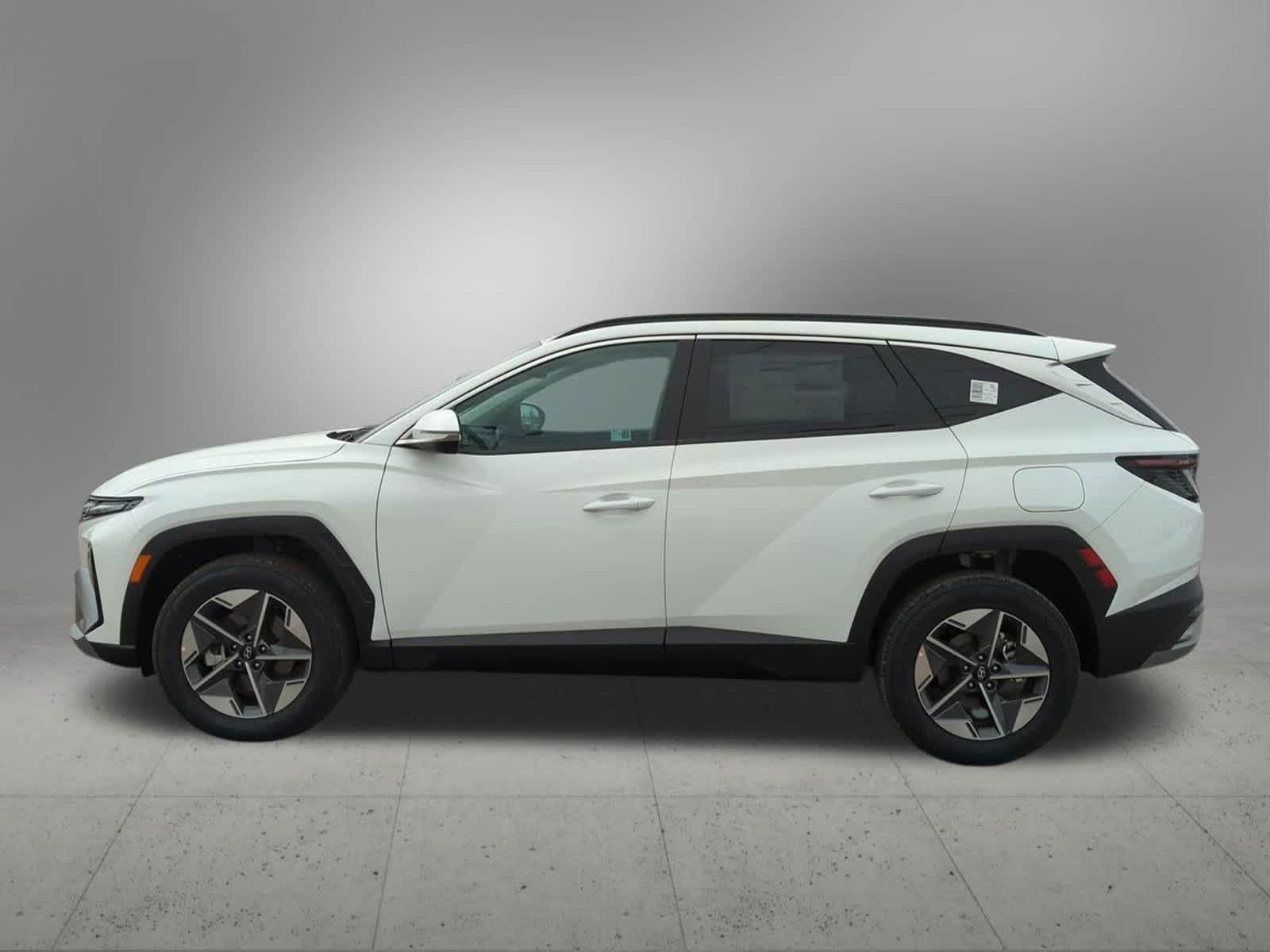 Thumbnail: 2025 Hyundai Tucson - 3