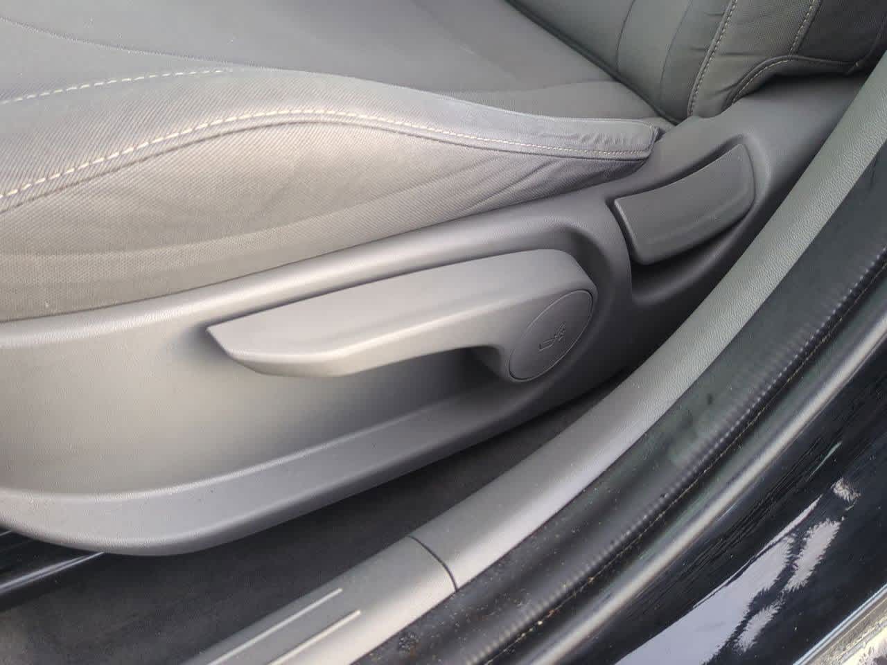 Thumbnail: 2024 Hyundai Elantra - 16