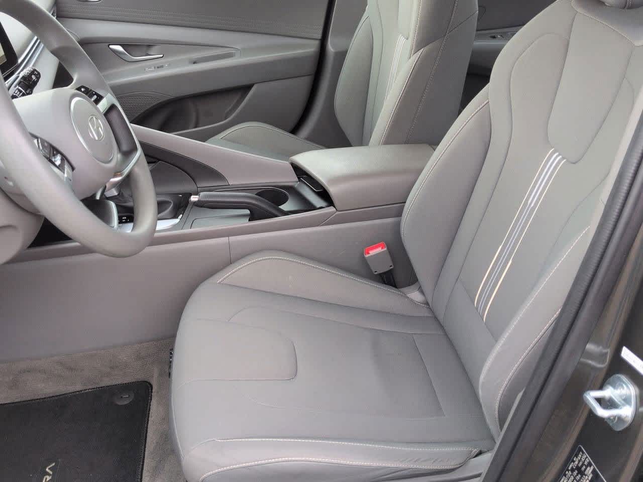 Thumbnail: 2024 Hyundai Elantra - 16