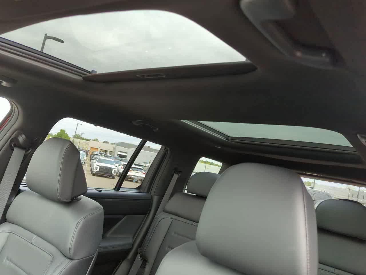 Thumbnail: 2025 Hyundai Santa Fe - 17