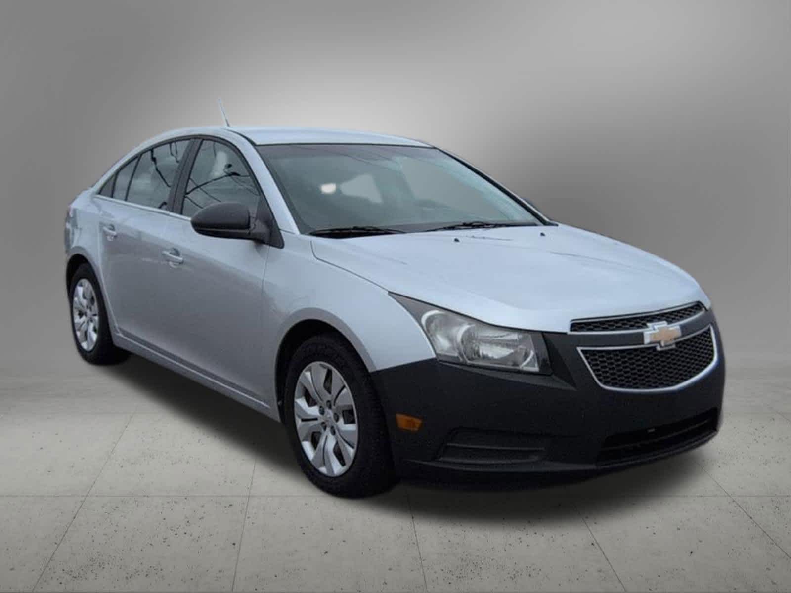 Thumbnail: 2012 Chevrolet Cruze - 8