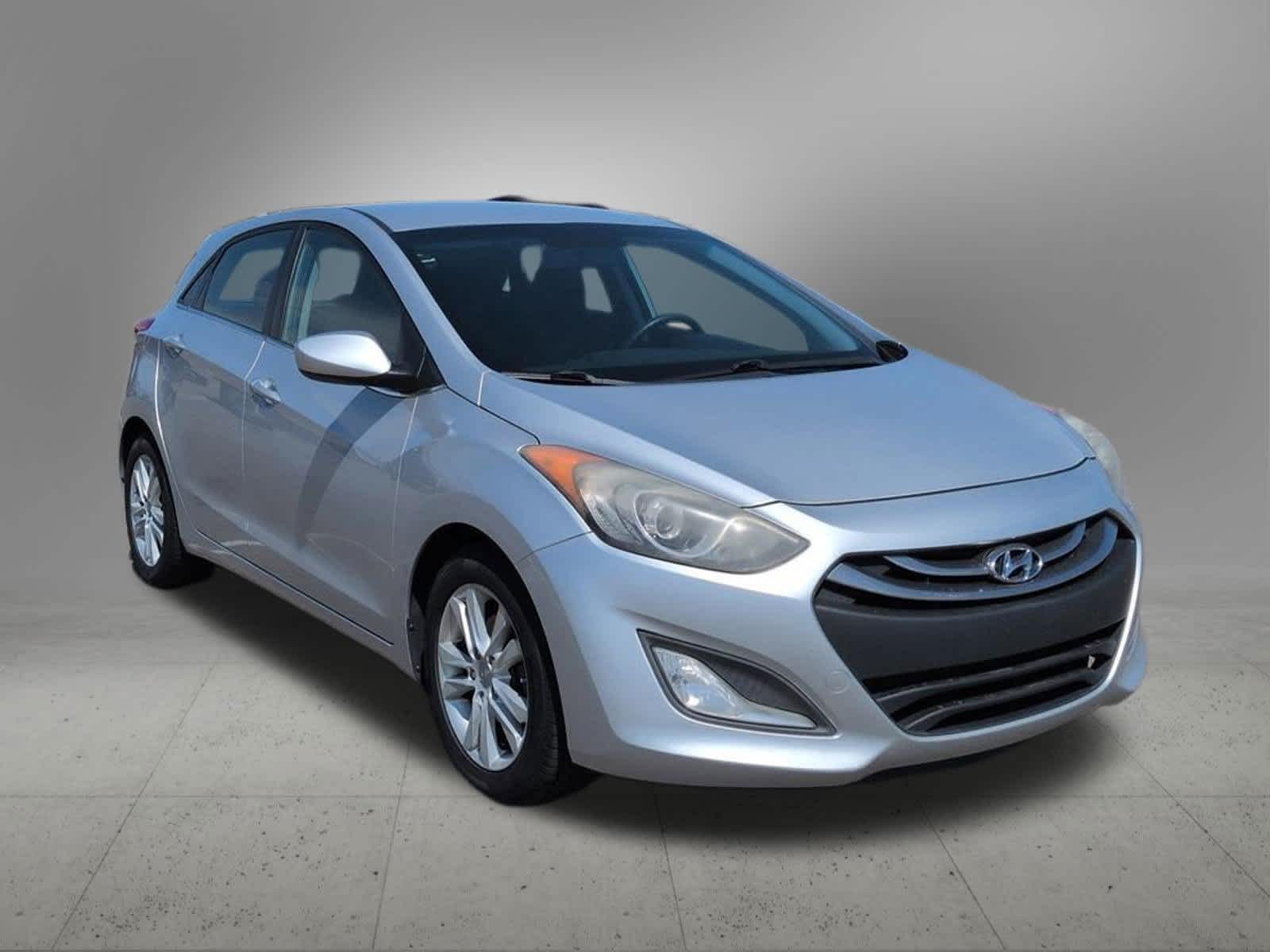 Thumbnail: 2014 Hyundai Elantra - 9