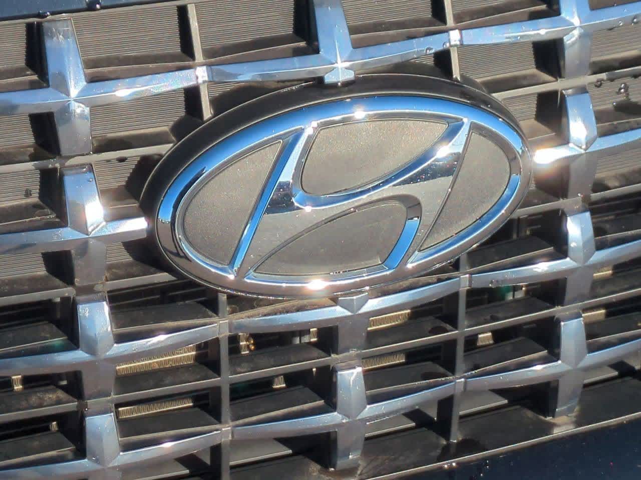 Thumbnail: 2022 Hyundai Venue - 11