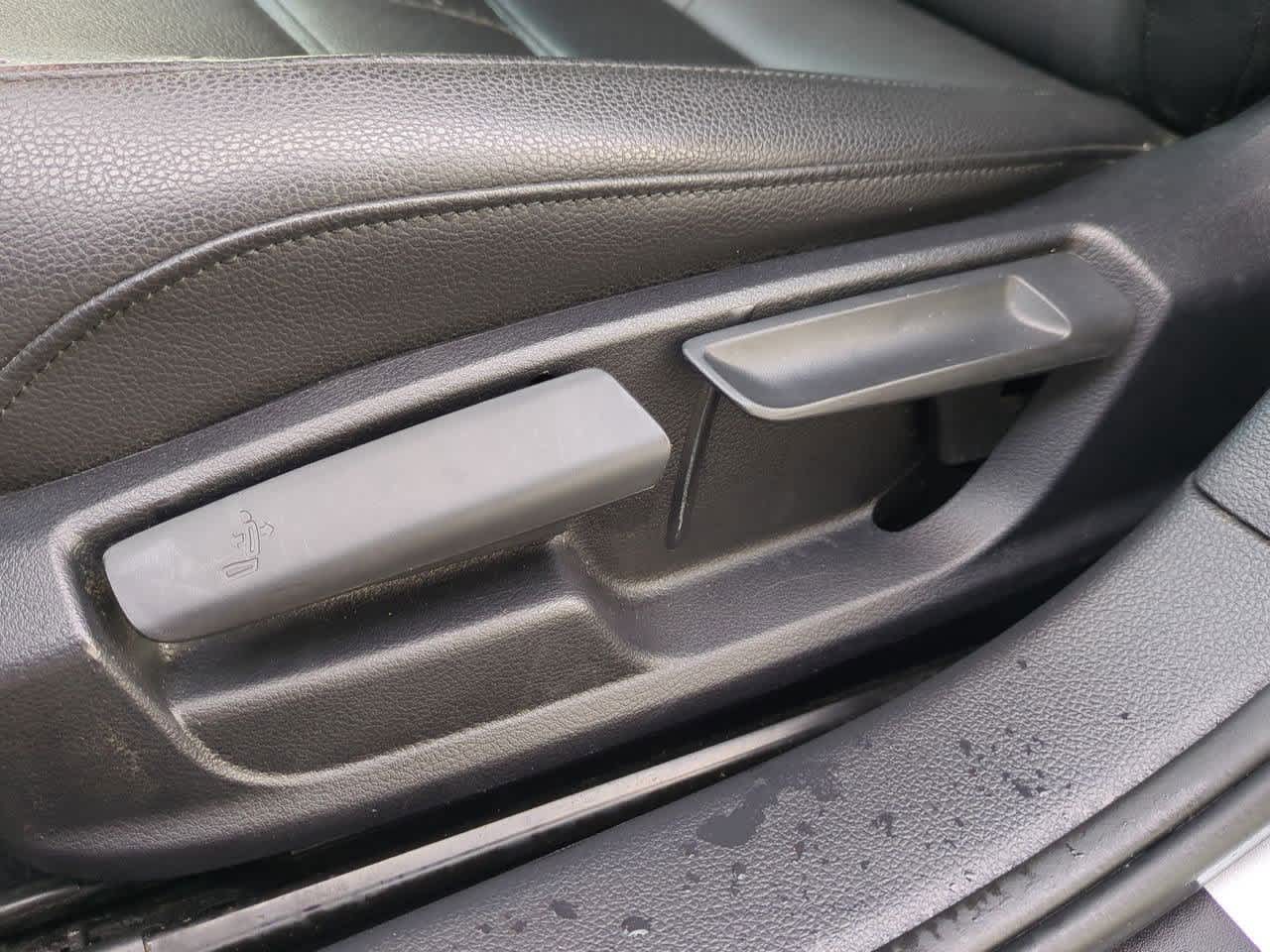 Thumbnail: 2015 Volkswagen Jetta - 16