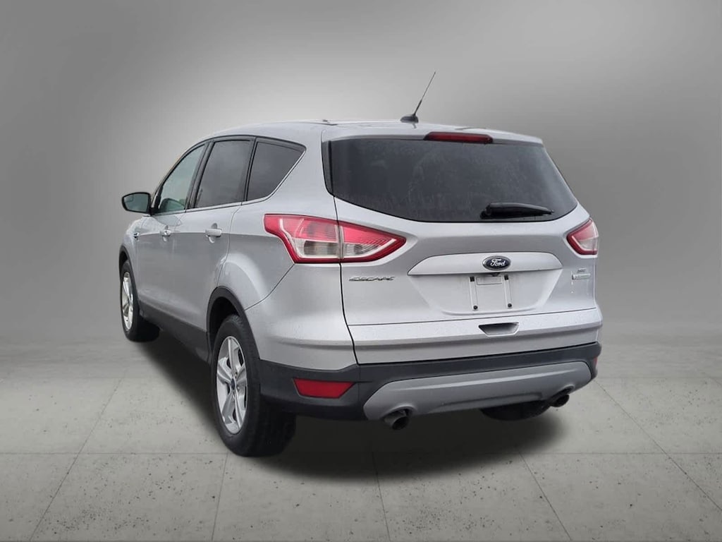 Used 2015 Ford Escape SE SUV