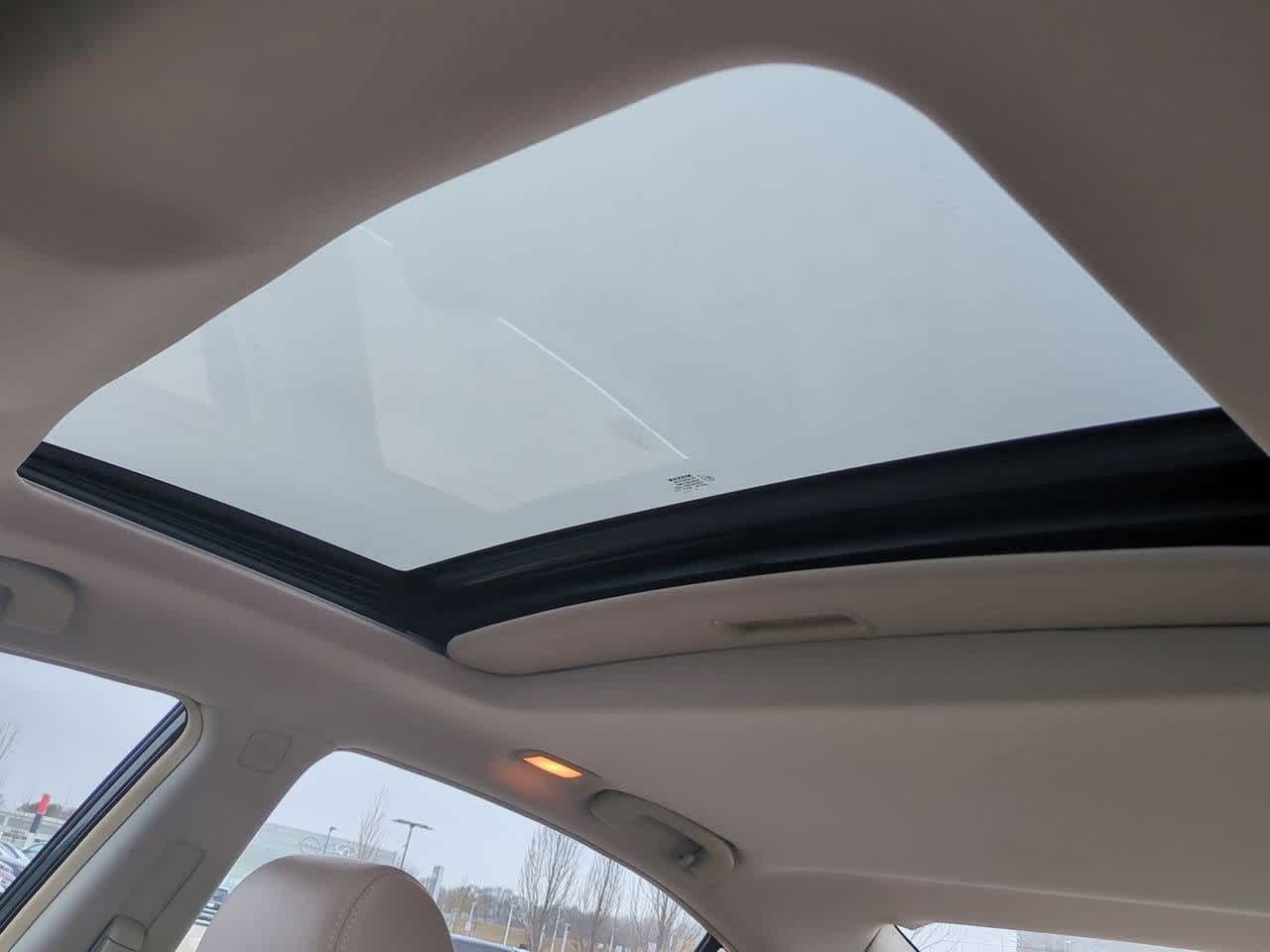 Thumbnail: 2014 Nissan Maxima - 18