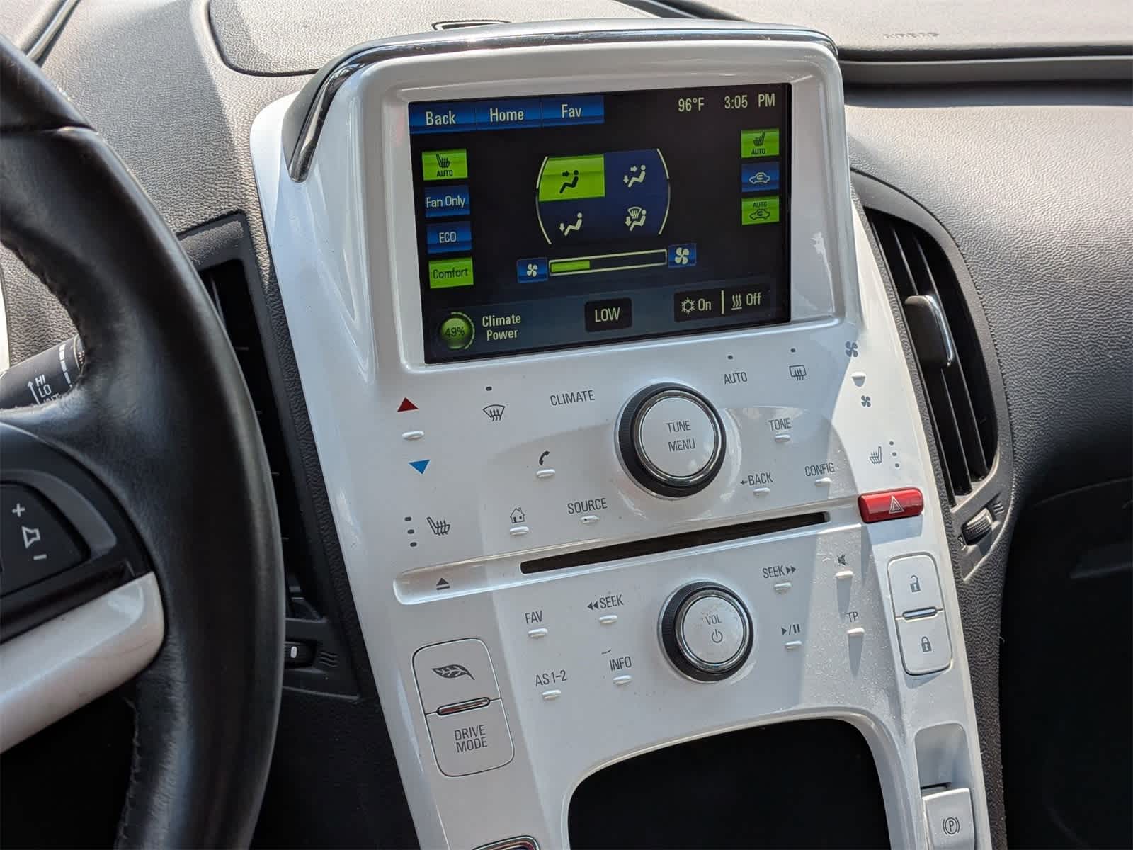Thumbnail: 2013 Chevrolet Volt - 20