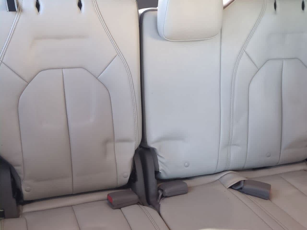 Thumbnail: 2017 Chrysler Pacifica - 21