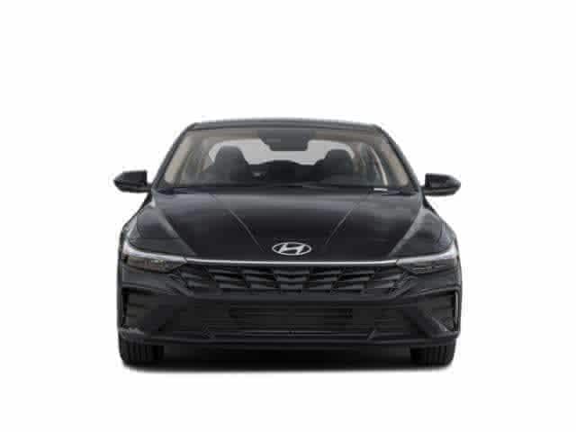 Thumbnail: 2026 Hyundai Elantra - 4