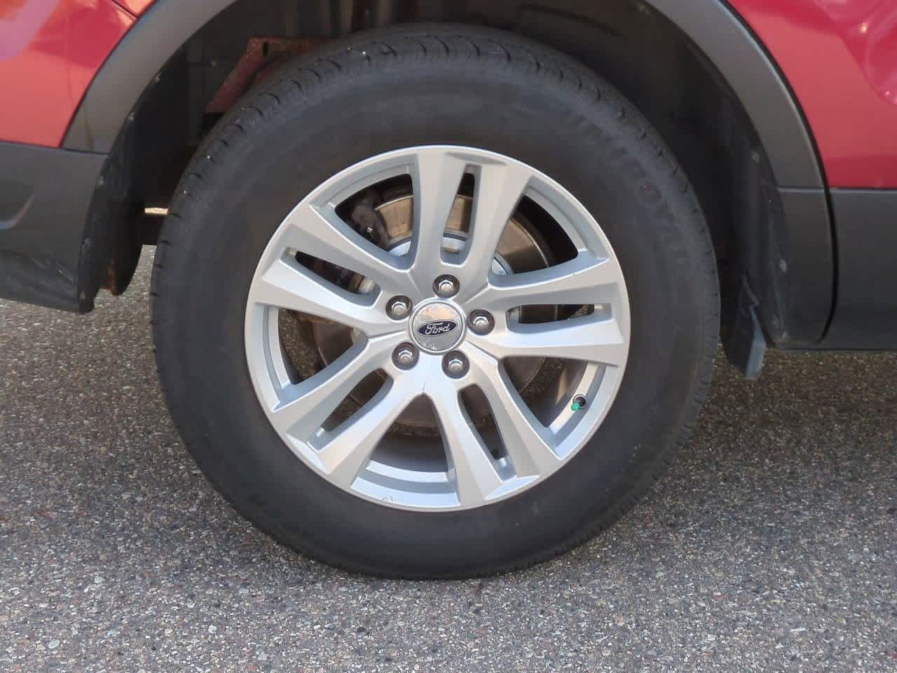 Thumbnail: 2019 Ford Explorer - 13