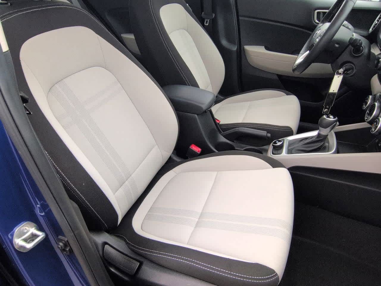 Thumbnail: 2023 Hyundai Venue - 22