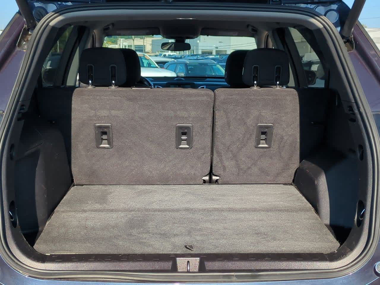 Thumbnail: 2018 Chevrolet Equinox - 31