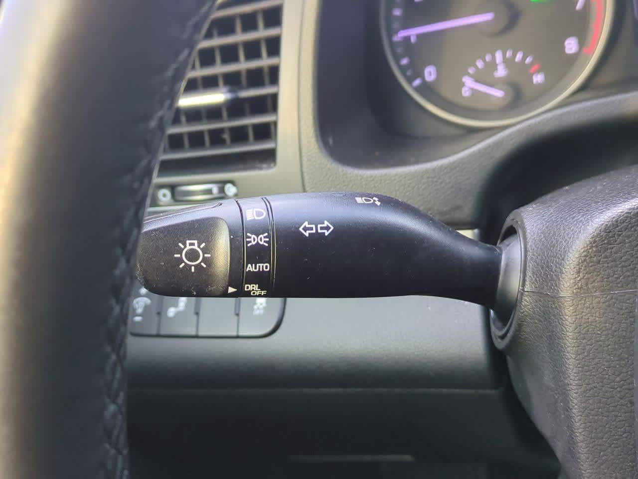 Thumbnail: 2017 Hyundai Elantra - 27