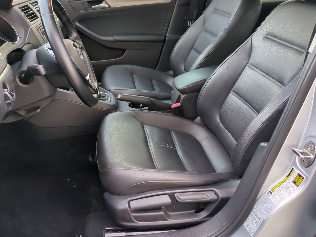 Thumbnail: 2015 Volkswagen Jetta - 15