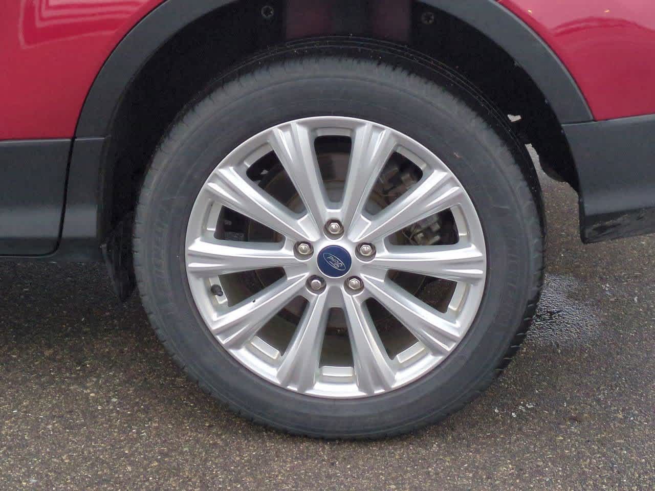 Thumbnail: 2019 Ford Escape - 13