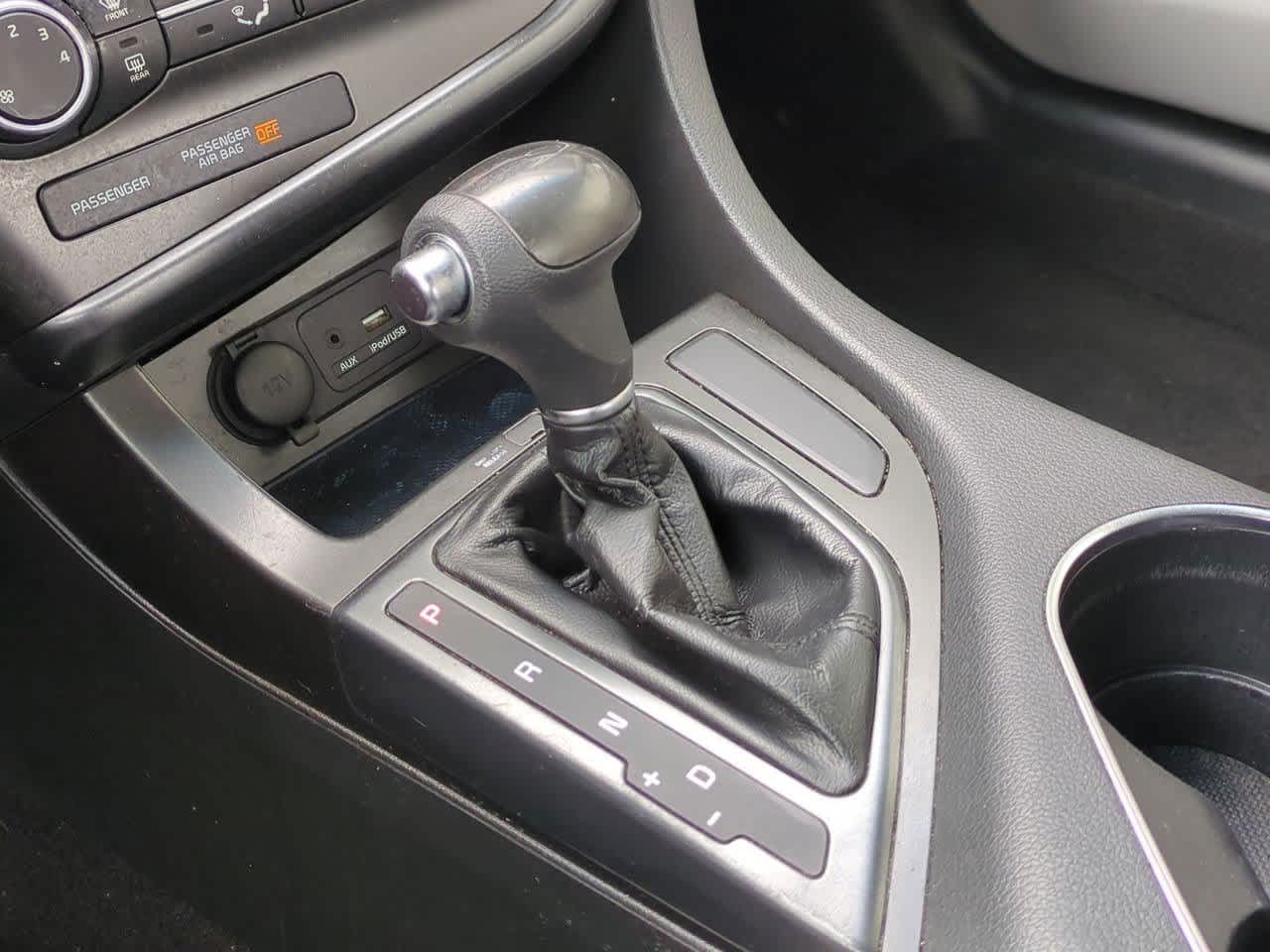 Thumbnail: 2015 Kia Optima - 28