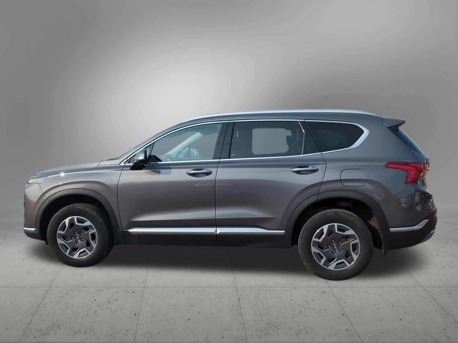 Thumbnail: 2021 Hyundai Santa Fe - 3