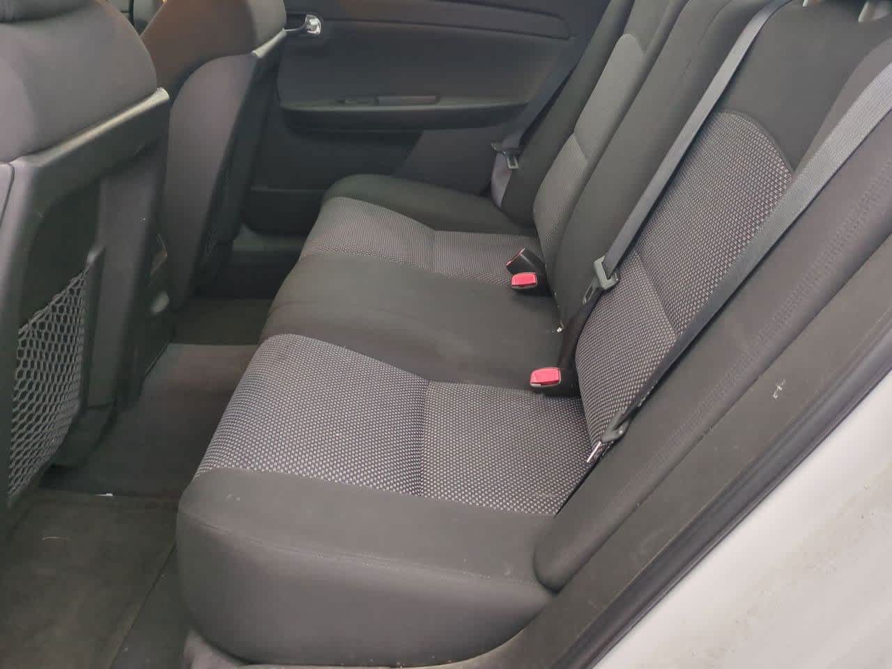 Thumbnail: 2009 Chevrolet Malibu - 17